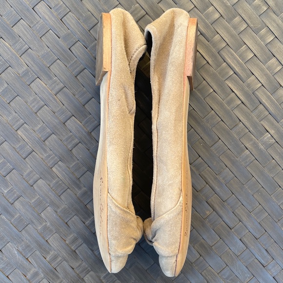 💖 Sam Edelman Florus Taupe Suede Ballet Flat with Bow-Wrap Top Knot - Picture 5 of 14